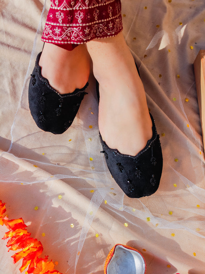 Signature Velvet Basics