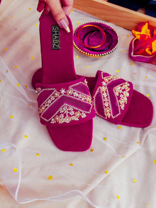 Alira (Shocking Pink)
